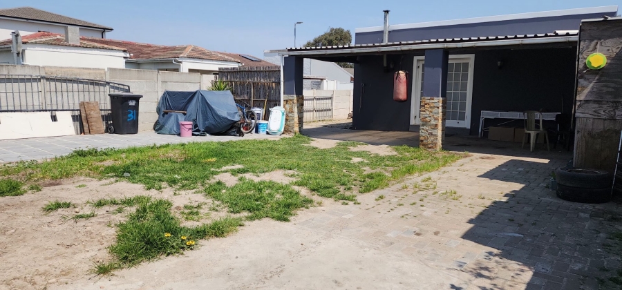 4 Bedroom Property for Sale in Schaap Kraal Western Cape